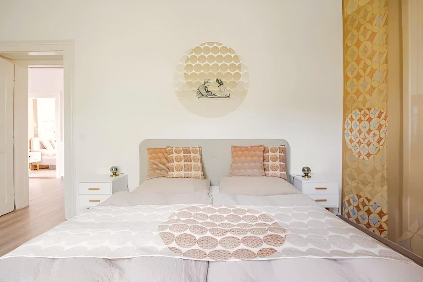 Brody Art Boutique Apartments บูดาเปสต์ ภายนอก รูปภาพ